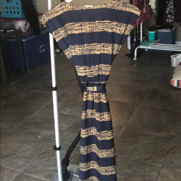 Elegant vaycay dress - Picture 3 of 3